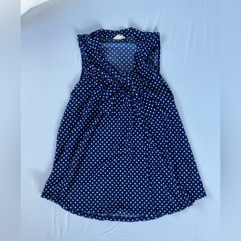 Sleeveless flowy blouse - Picture 1 of 3